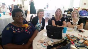 39407842_2097722746919160_7656555842581299200_n